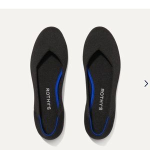 Rothy’s the Flats in black size 9
